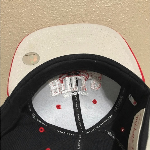 Chicago Bulls Snapback Mitchell & Ness Hardwood Classics Hap NBA Black Wool Cap - Picture 6 of 10